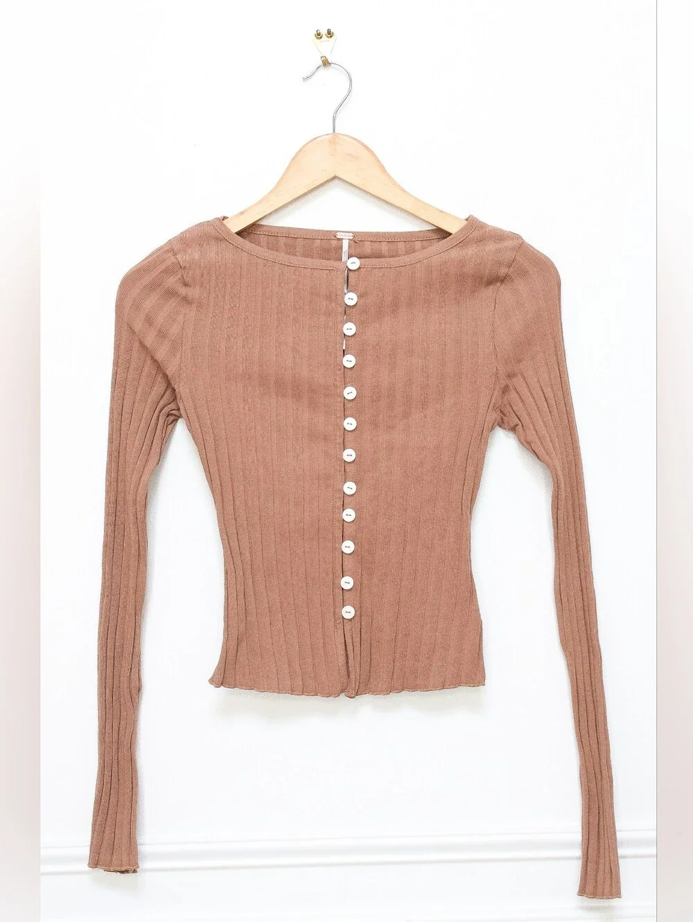 Free People Tilly Ribbed Cardigan Button Front Top Mocha Brown Size XS Y2K - Picture 4 of 10